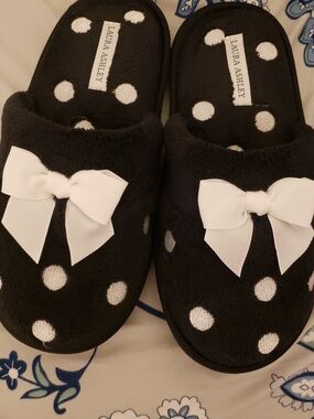 Laura Ashley Black Polka Dot Slippers with White Bows Super Cute!